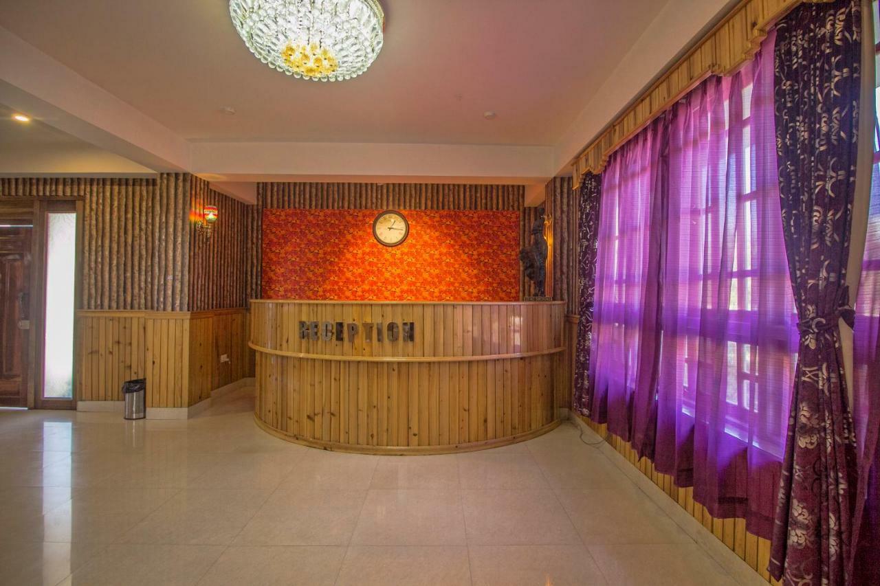The Pelling Resort Exterior photo