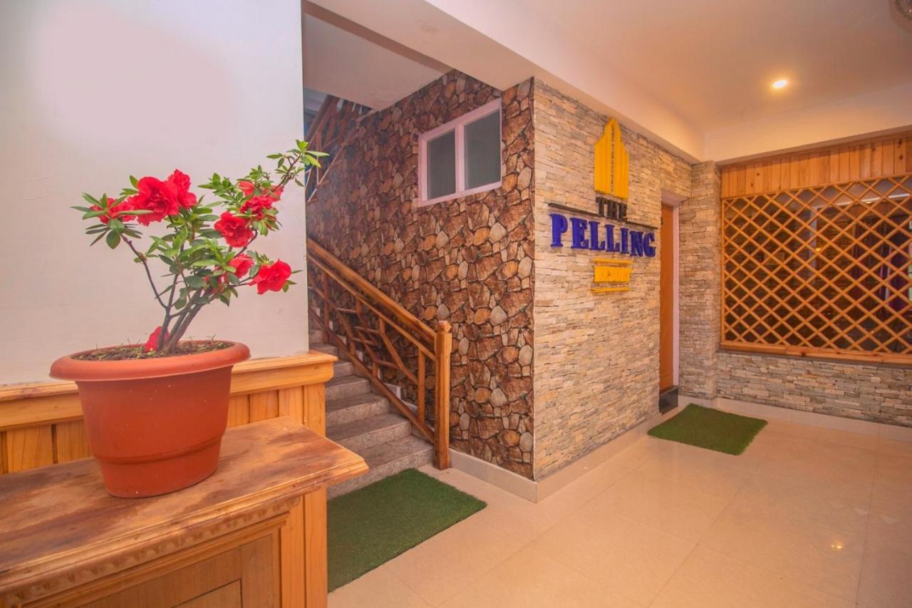 The Pelling Resort Exterior photo